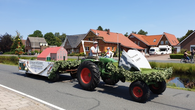 ../fotos/250-jahr-feier_ostrhauderfehn_2019/2019-06-23 13.39.32.jpg